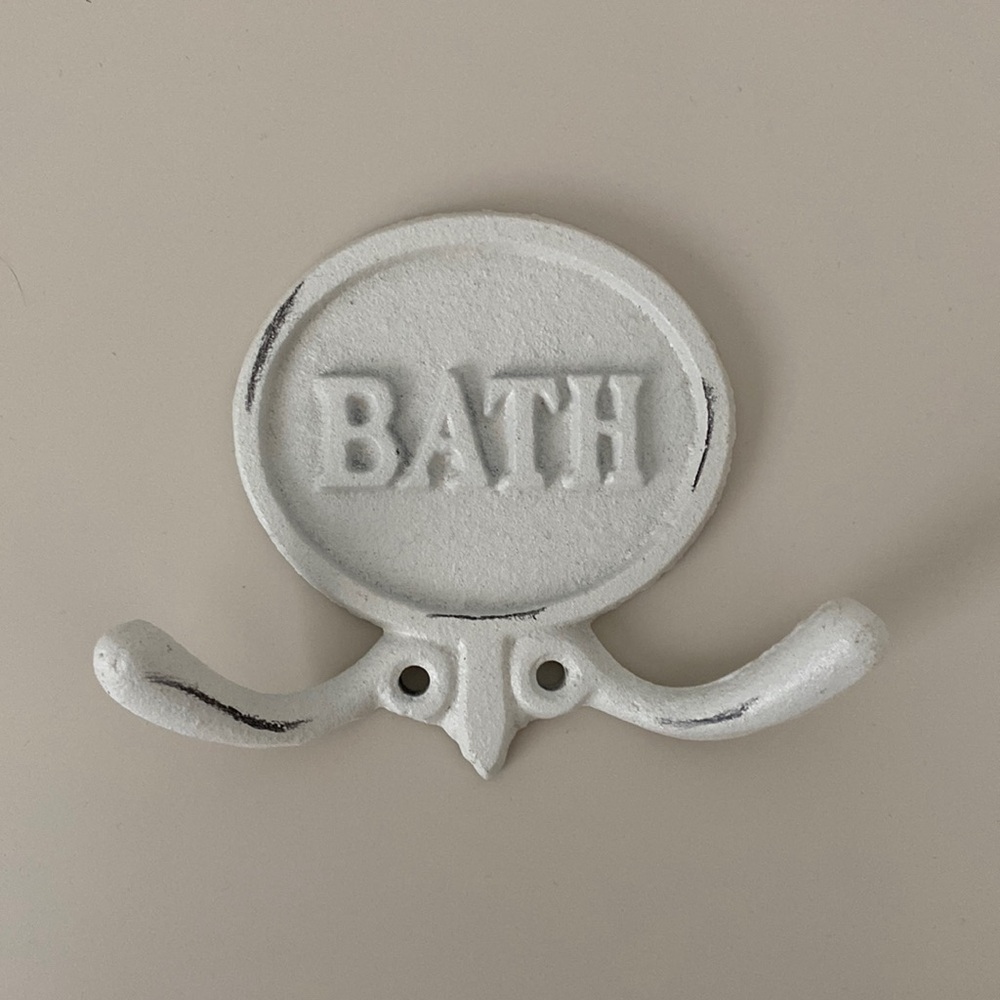 Bathroom bath towel holder hook farmhouse style NWOT